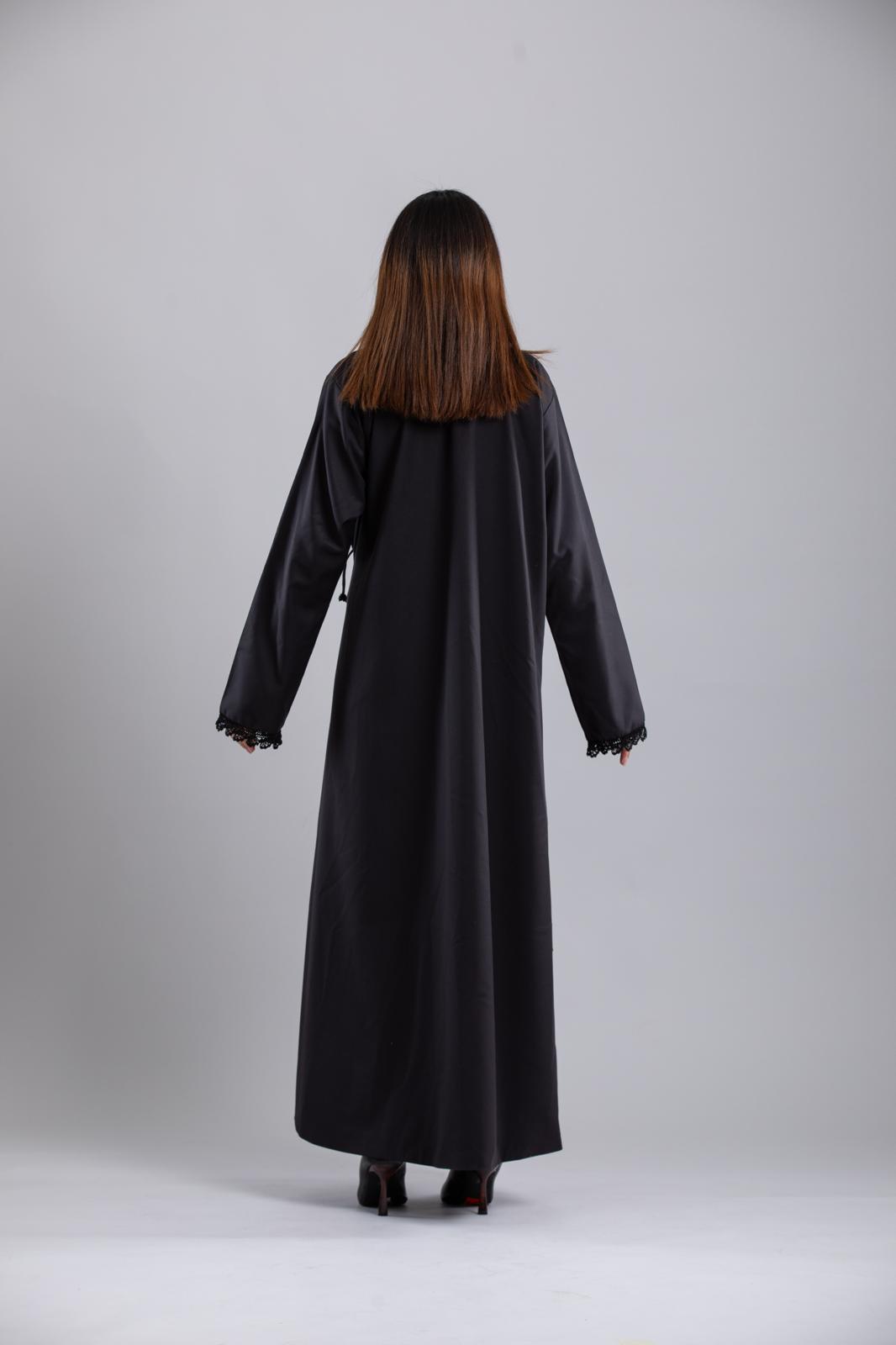 Black Side-Closing Abaya – Boss Vibe with Crochet Details & Rope Closure